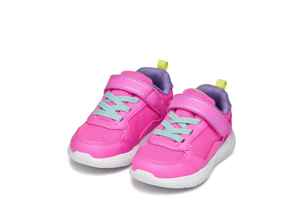 Geox Geox B SPRINTYE GIRL B  B564TB 0BC14 C8L8E Girls Fuchsia Trainer FLUO FUCHSIA/DK LILA Boys