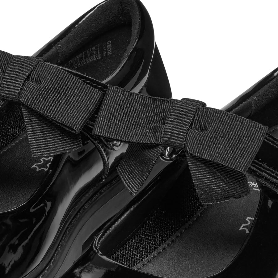 Geox J CASEY G. E J1620E 000HH C9999 Black Patent School Shoes